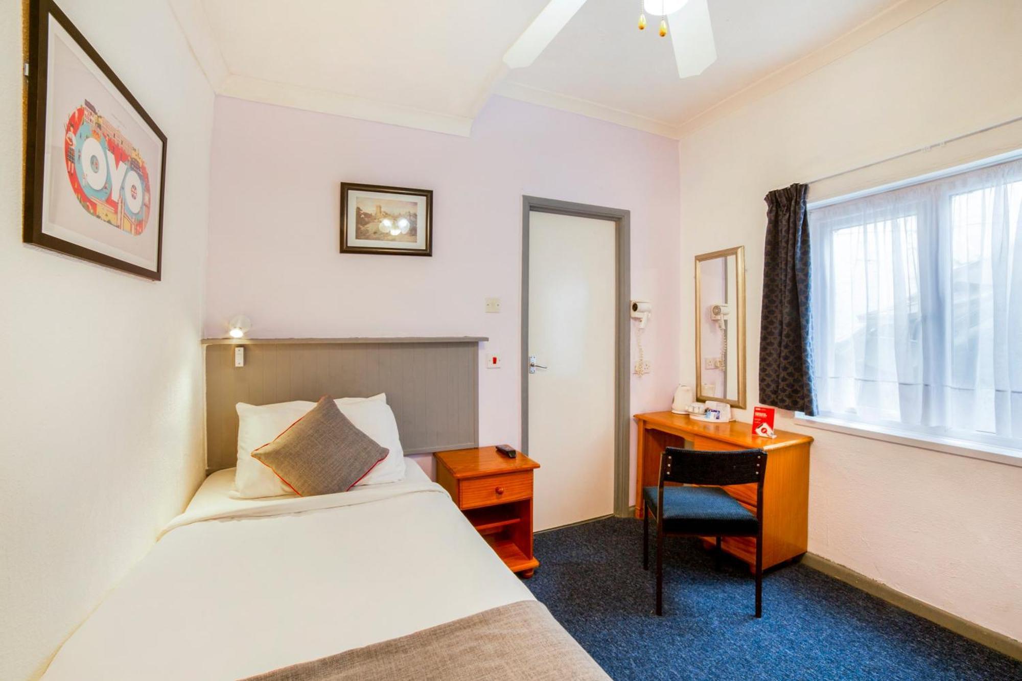 Hotel Marina Sandown Esterno foto